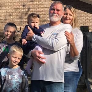 Meet your Posher, Sandra